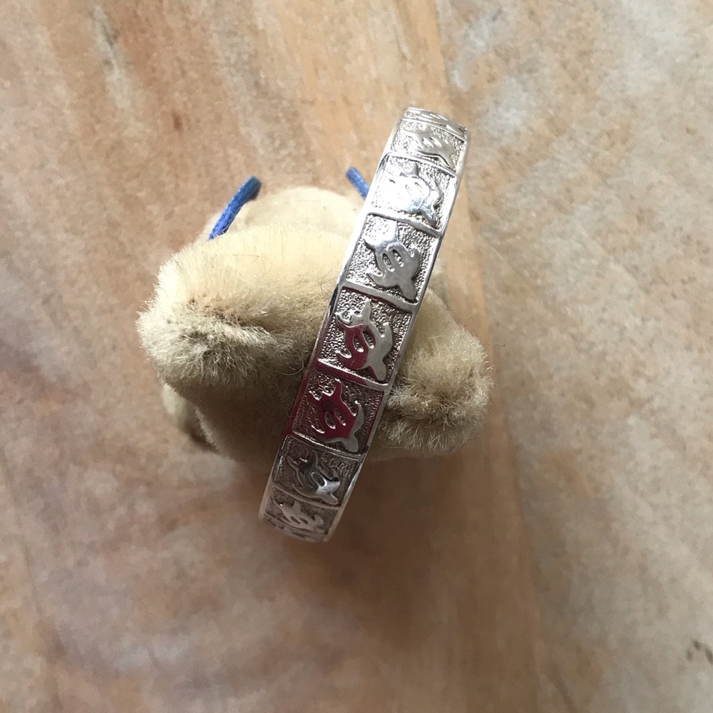 Hawaiian Turtle Pattern Solid Sterling Silver Bangle Bracelet 7.5” diameter